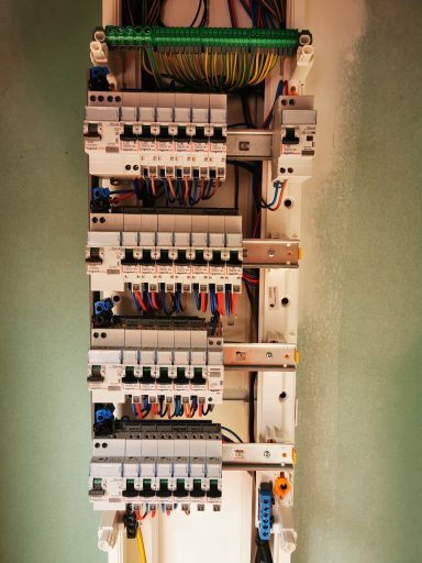 Tableau électrique d'une maison